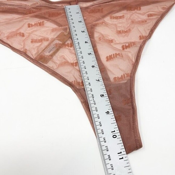 SKIMS After Hours Thong Womens Logo Straps String Underwear Mesh Panty Sz 4X NWT - Picture 4 of 9